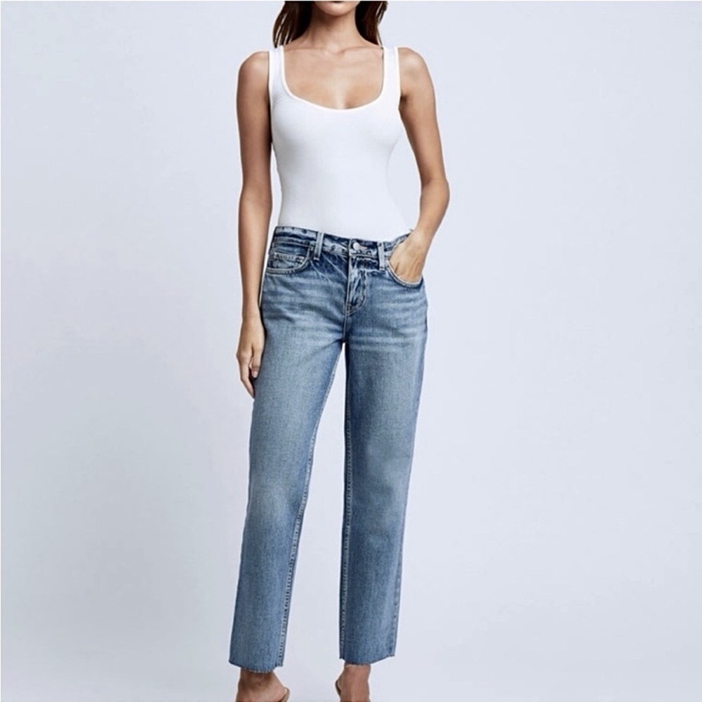 L'AGENCE‎ Milana Low Rise Light Blue Faded Denim Jeans Raw Hem Women's 26